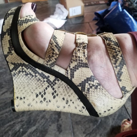 Rachel Zoe Snake Skin Wedge Sandals with 6 inch heel - Picture 1 of 9